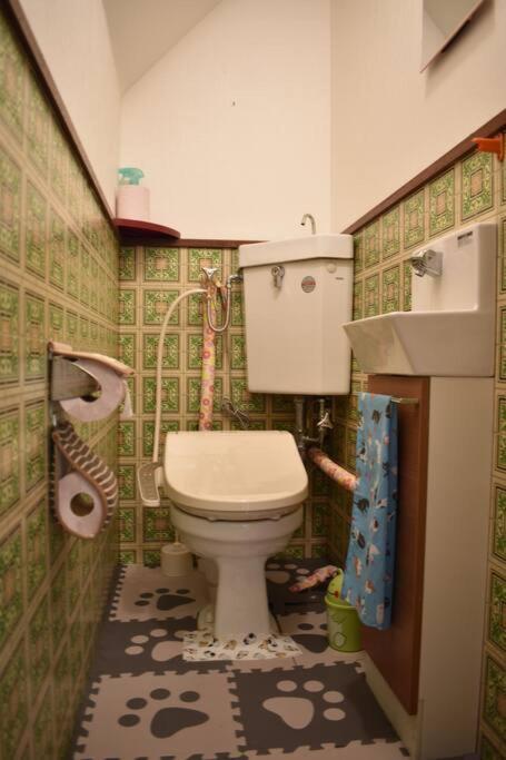 Only For One Group Cheaper For 6Th & 7Th Guest 市街地中心部 一棟貸しの宿 Guest House Don'S Home Takayama  Ngoại thất bức ảnh