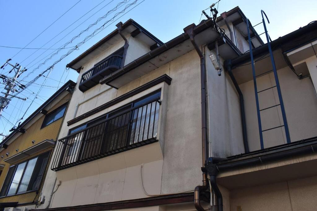 Only For One Group Cheaper For 6Th & 7Th Guest 市街地中心部 一棟貸しの宿 Guest House Don'S Home Takayama  Ngoại thất bức ảnh